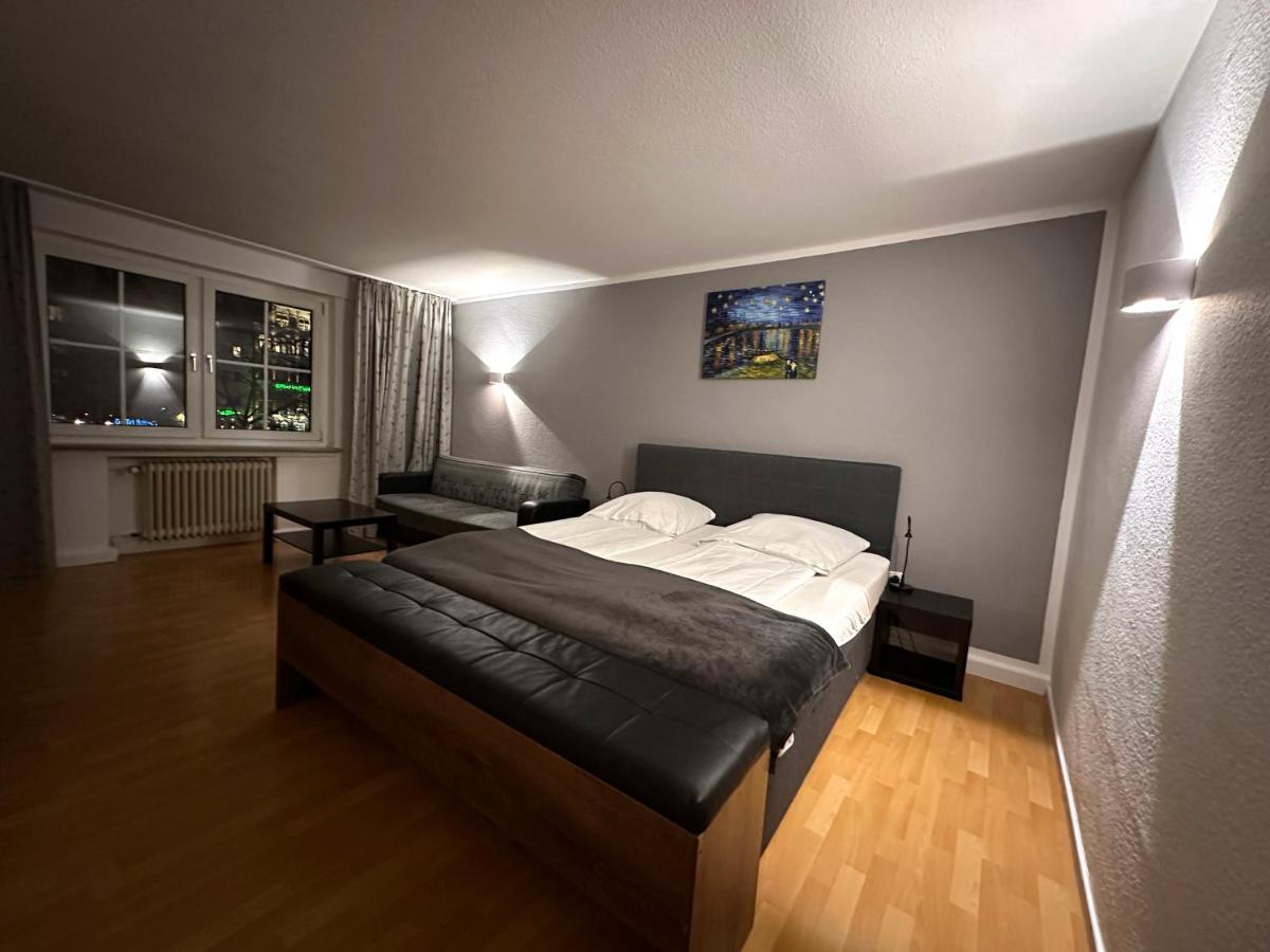 Altstadthotel Hayk Am Rhein Colónia Exterior foto