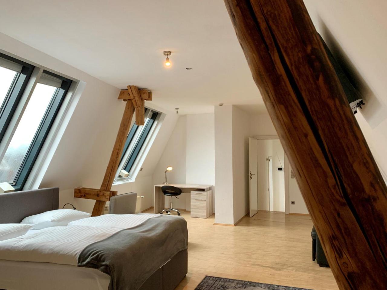 Altstadthotel Hayk Am Rhein Colónia Exterior foto