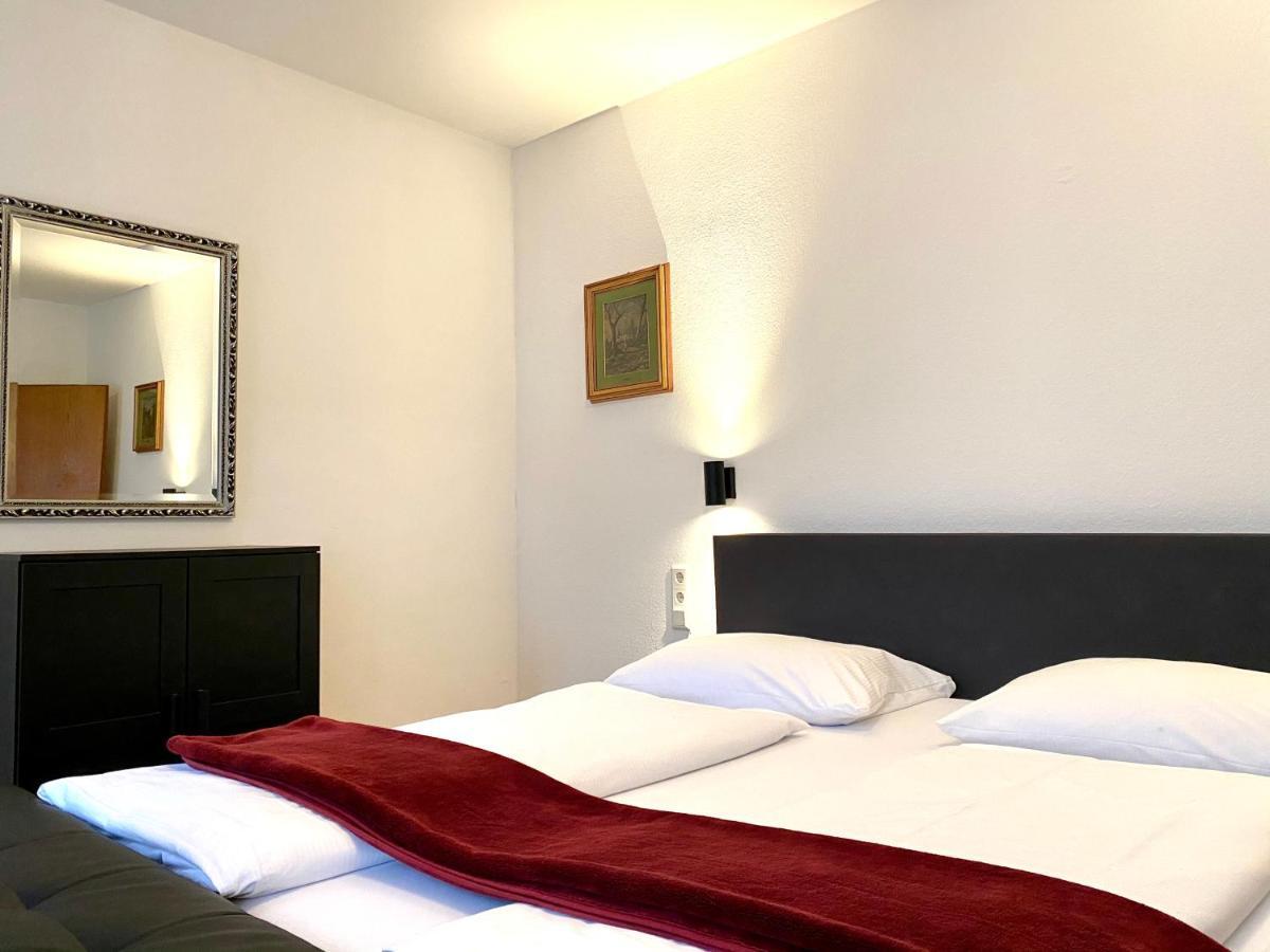 Altstadthotel Hayk Am Rhein Colónia Exterior foto